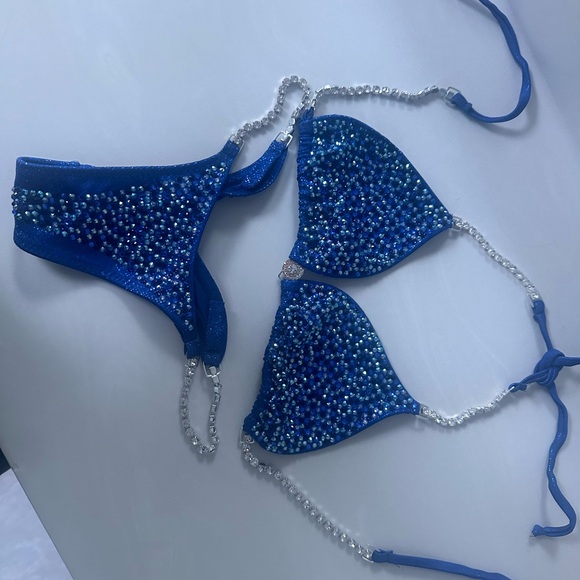 Npc bikini sapphire dark indigo. Used and in great condition. - Picture 3 of 6